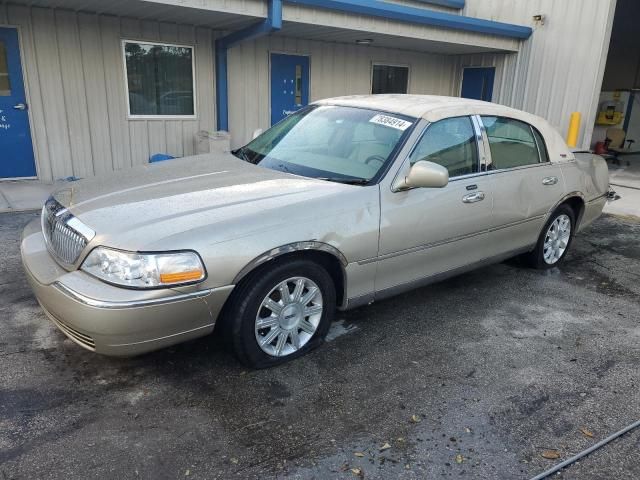 2008 Lincoln Town Car Signature Limited