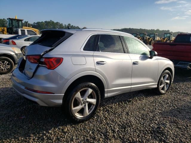 2022 Audi Q3 Premium 40