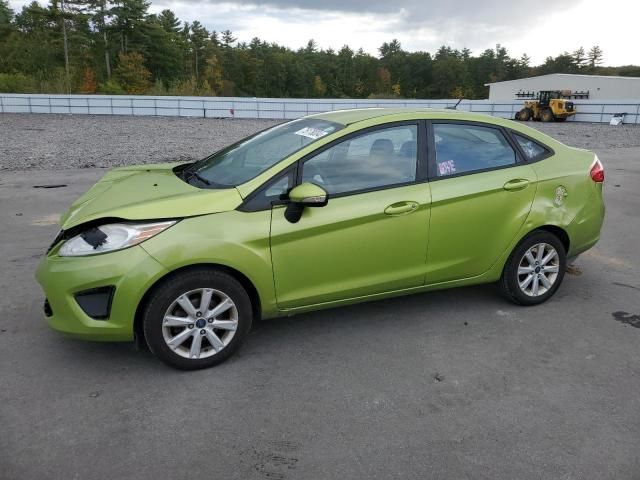 2013 Ford Fiesta SE