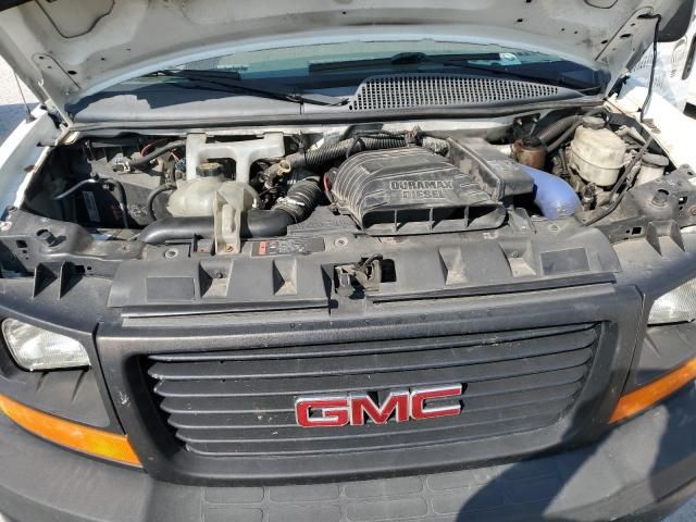 2014 GMC Savana G3500