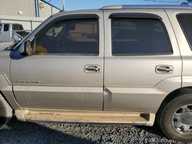 2004 Cadillac Escalade Luxury