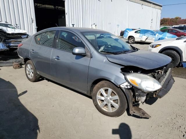 2014 Nissan Versa S