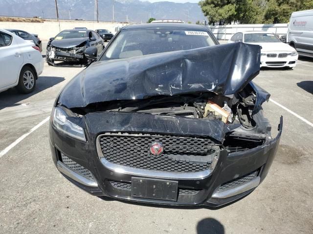 2017 Jaguar XF Premium