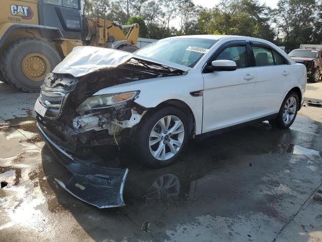 2011 Ford Taurus SEL