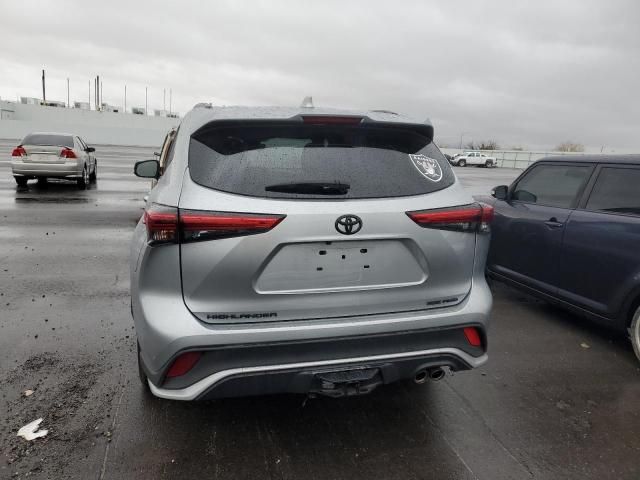 2021 Toyota Highlander XSE