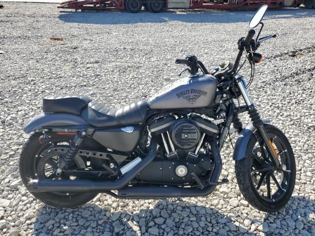 2017 Harley-Davidson XL883 Iron 883