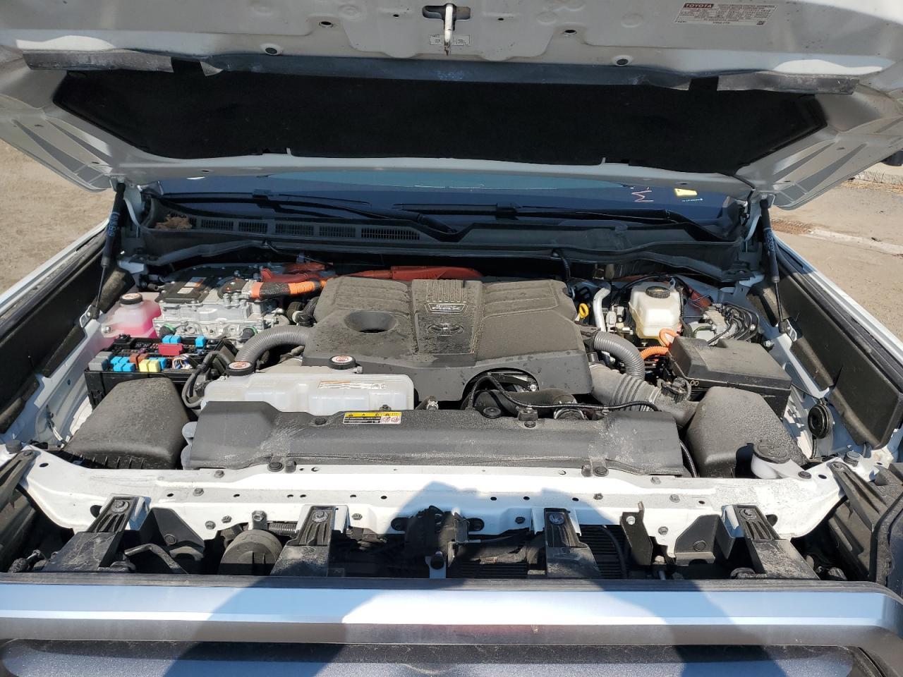 2023 Toyota Tundra Crewmax Limited