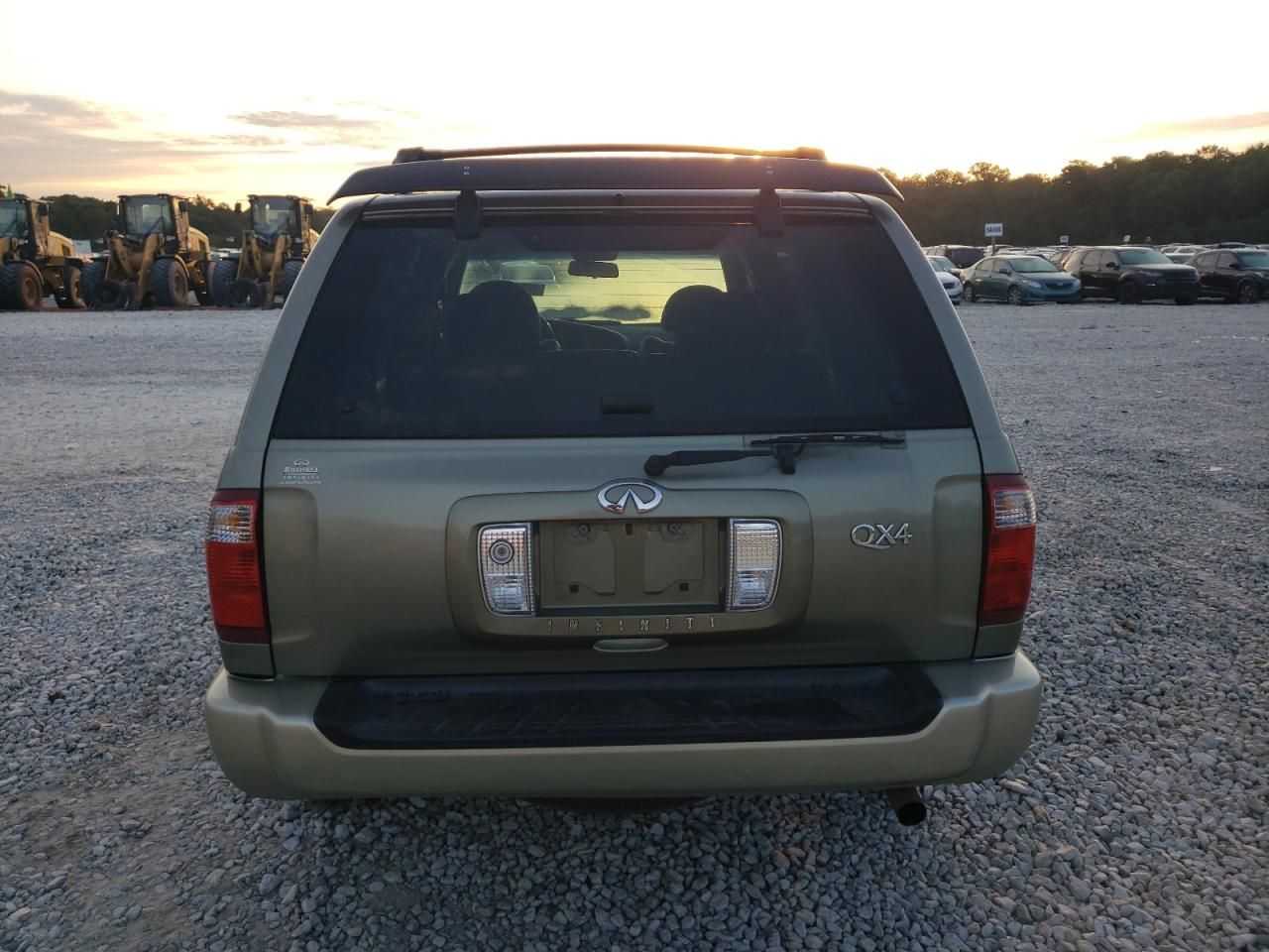 2003 Infiniti QX4