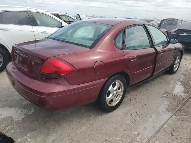 2005 Ford Taurus SE