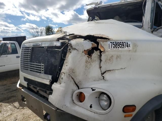 2004 Freightliner Medium Conventional FL112