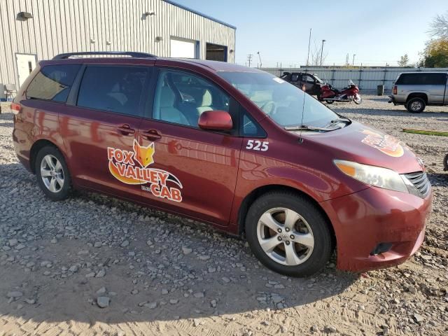 2013 Toyota Sienna LE