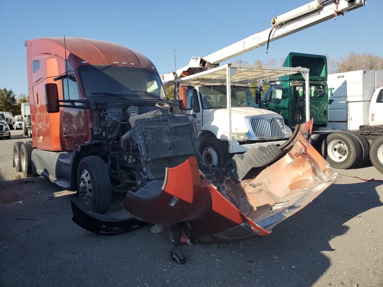 2019 Kenworth Construction T680