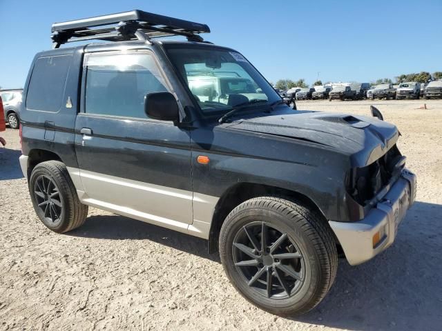 1996 Mitsubishi Pajero