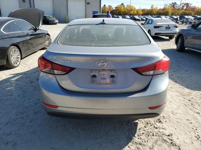 2015 Hyundai Elantra SE