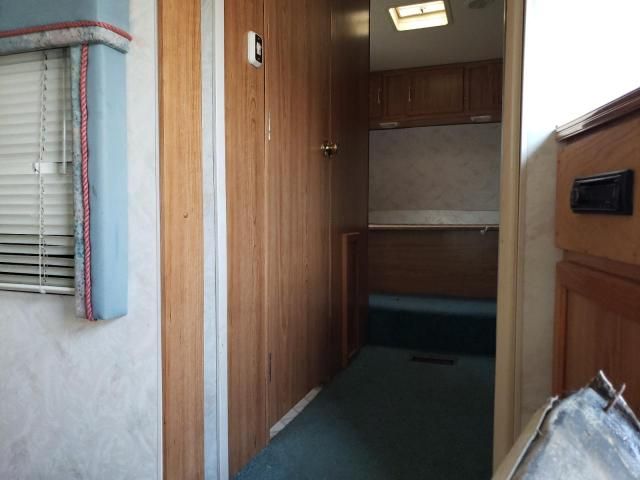 1997 Coachmen Sprtcoach