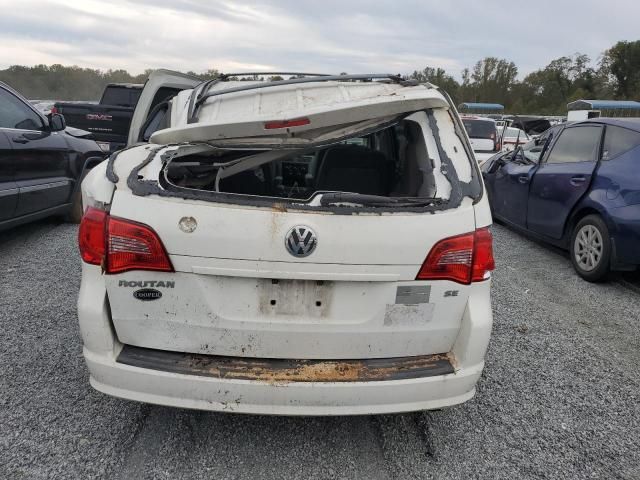 2009 Volkswagen Routan SE