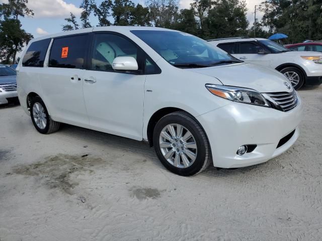 2017 Toyota Sienna XLE