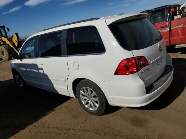 2012 Volkswagen Routan SE