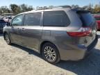 2018 Toyota Sienna XLE