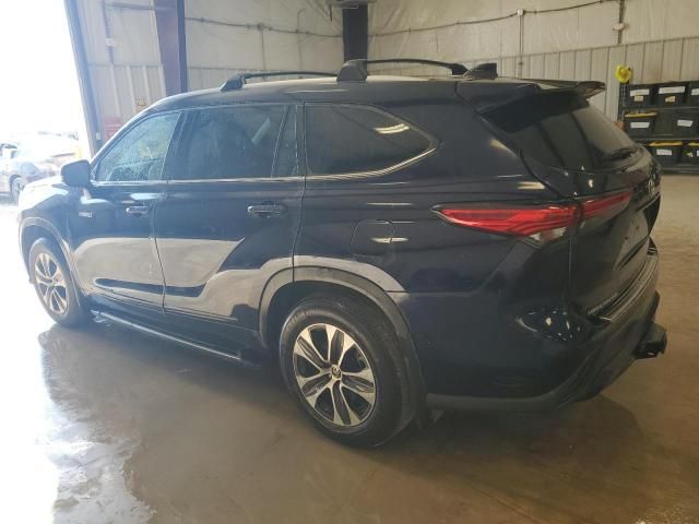 2020 Toyota Highlander Hybrid XLE