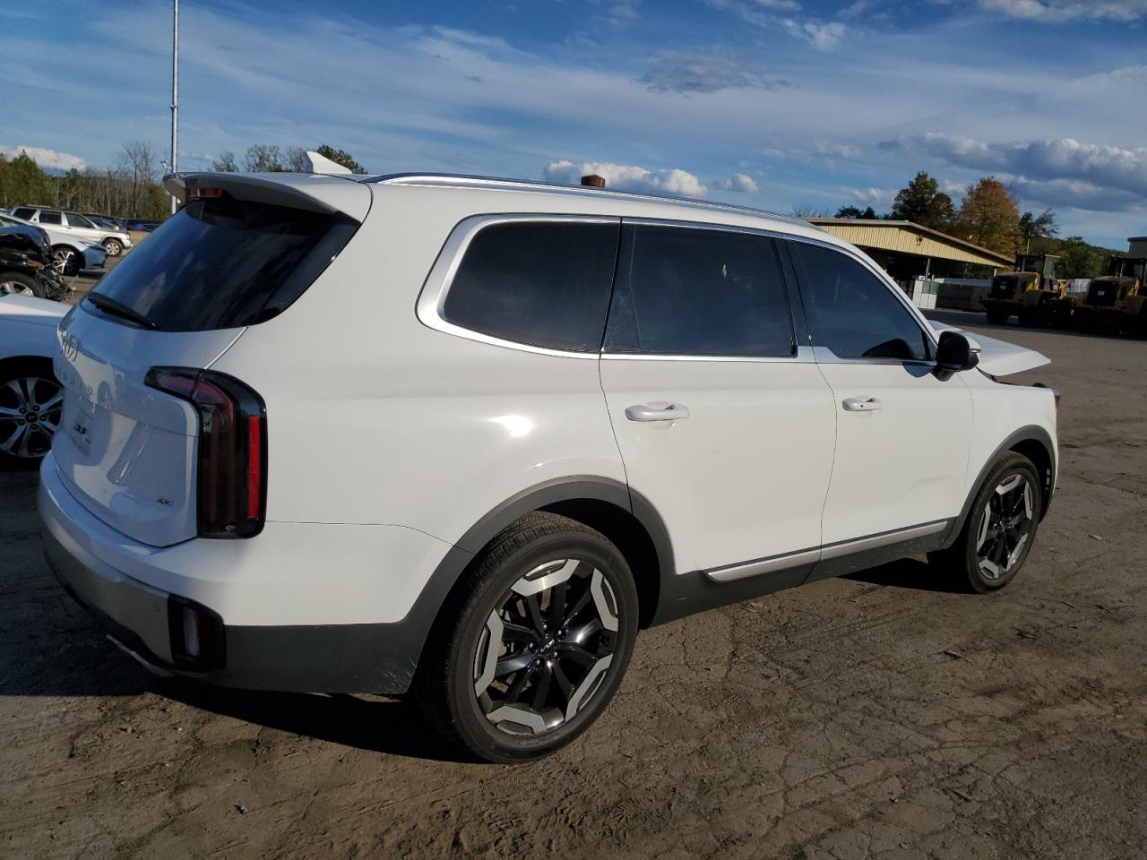 2023 KIA Telluride ex