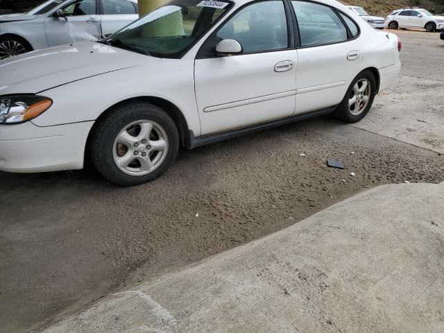 2002 Ford Taurus SE