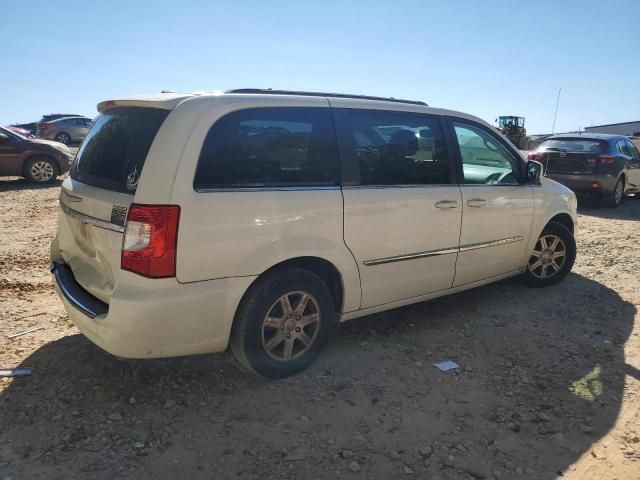 2013 Chrysler Town & Country Touring