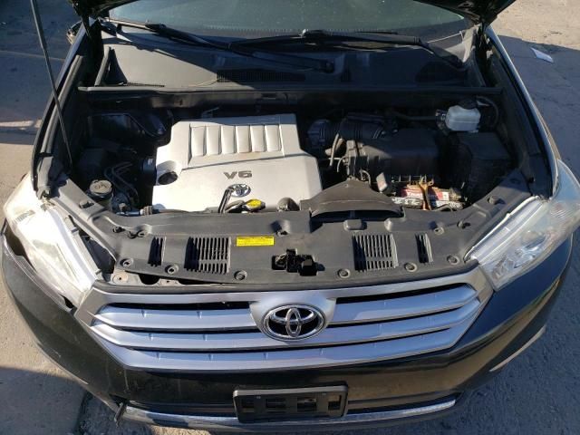 2011 Toyota Highlander Base