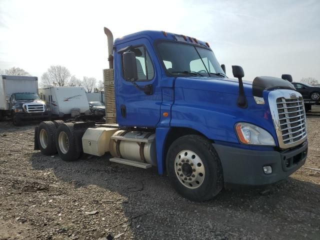 2014 Freightliner Cascadia 125