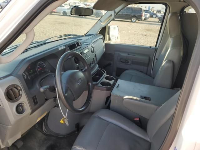 2009 Ford Econoline E250 Van