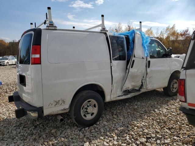 2020 Chevrolet Express G2500