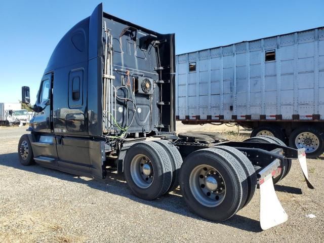 2017 Freightliner Cascadia 125