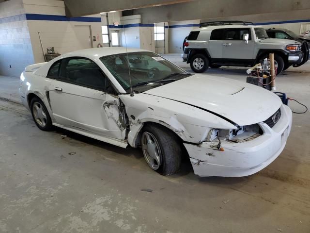 2004 Ford Mustang