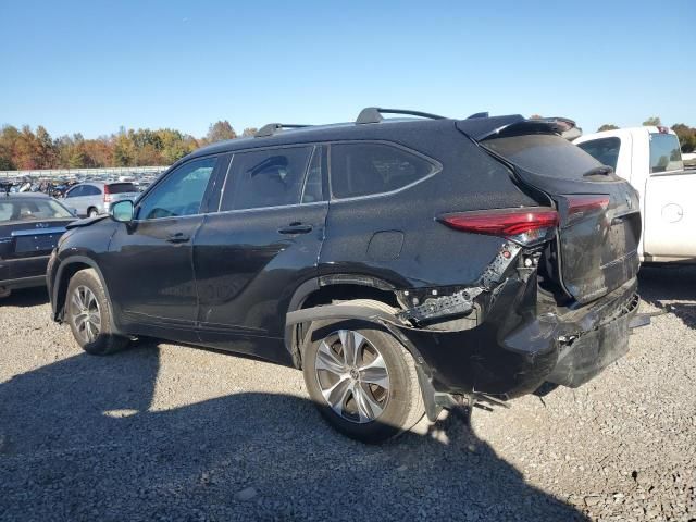 2020 Toyota Highlander XLE