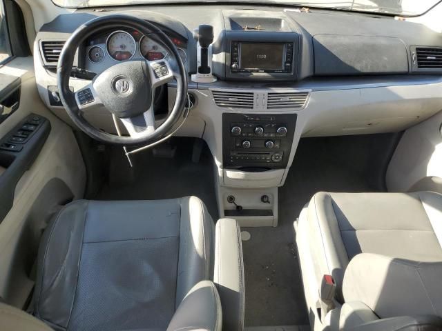 2012 Volkswagen Routan SE