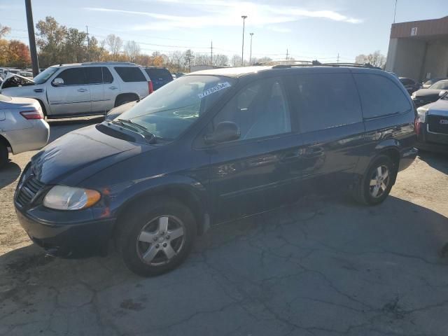 2005 Dodge Grand Caravan SXT