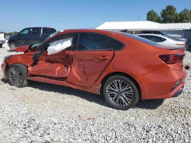 2023 KIA Forte GT Line