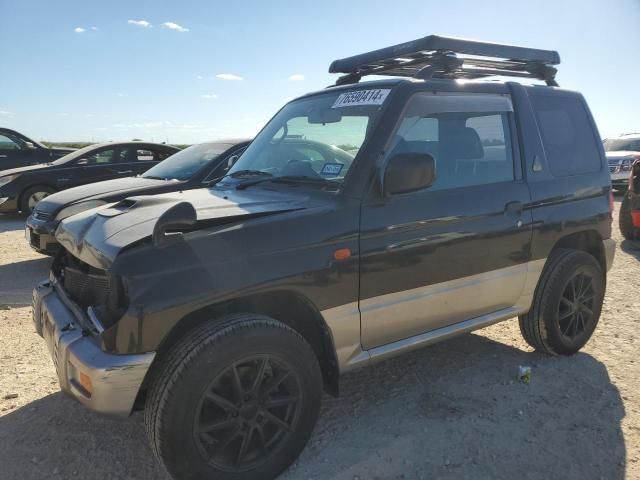 1996 Mitsubishi Pajero