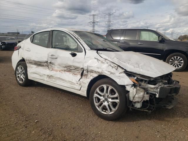 2017 Toyota Yaris IA