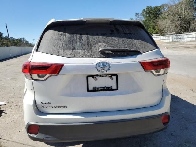 2019 Toyota Highlander LE