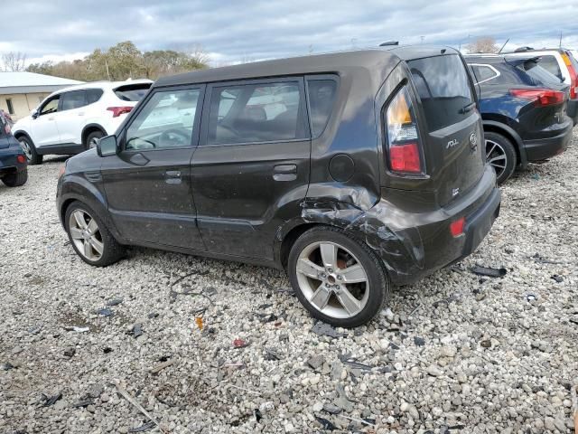 2010 KIA Soul +