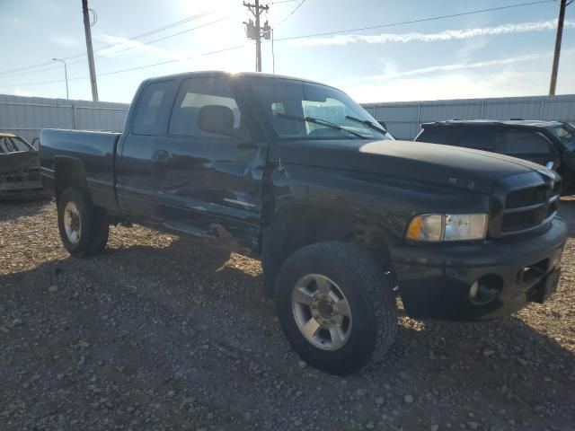 2000 Dodge RAM 2500