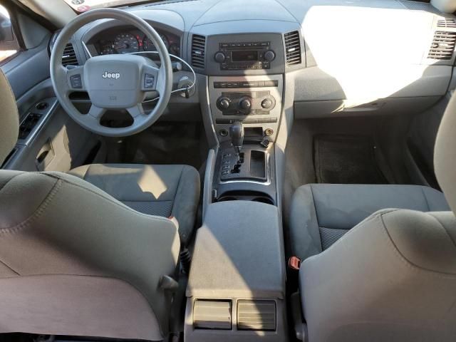 2005 Jeep Grand Cherokee Laredo