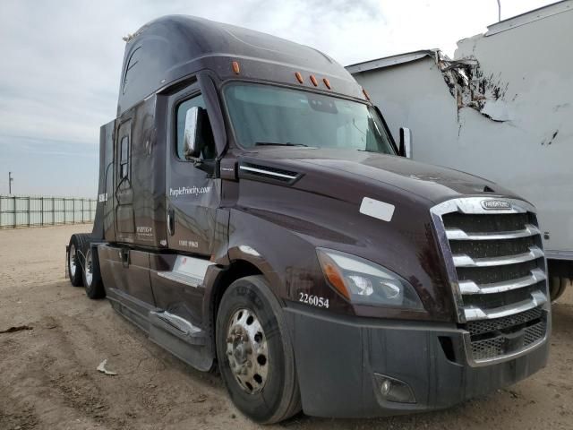 2022 Freightliner Cascadia 126