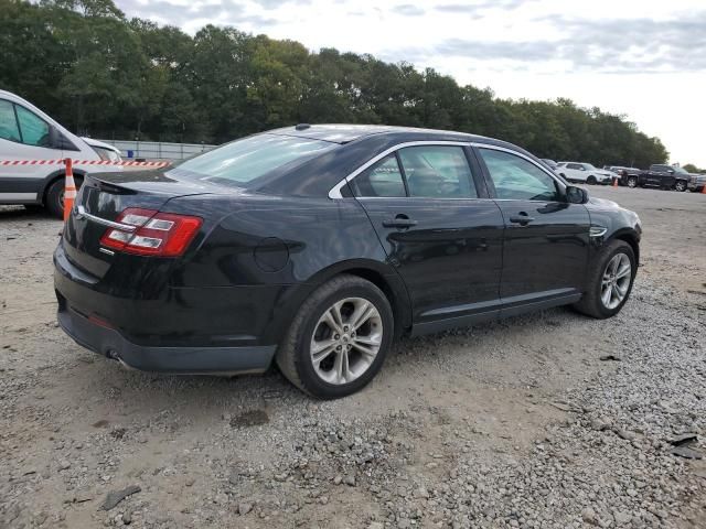 2015 Ford Taurus SE