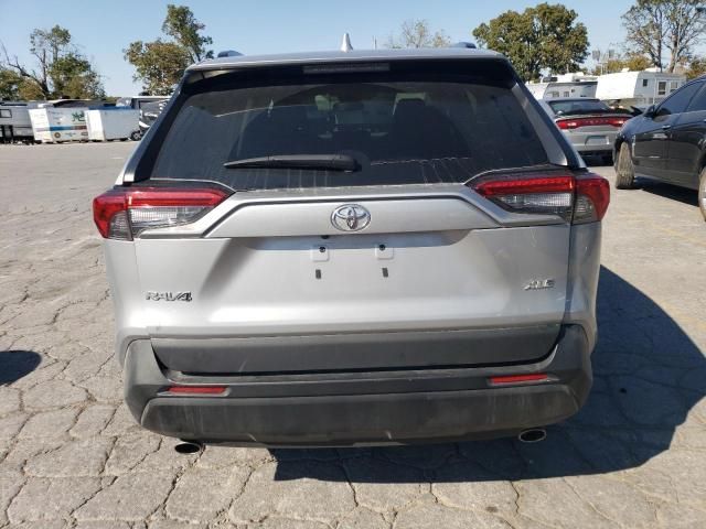 2022 Toyota Rav4 XLE