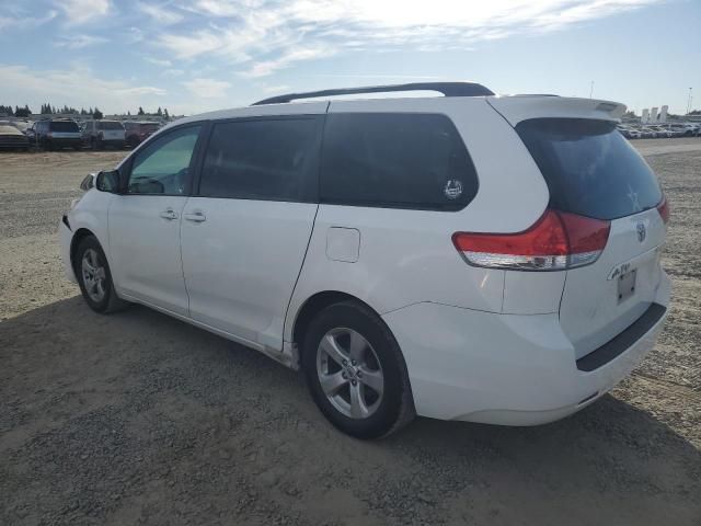 2011 Toyota Sienna LE