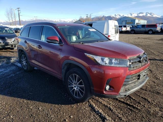 2017 Toyota Highlander SE