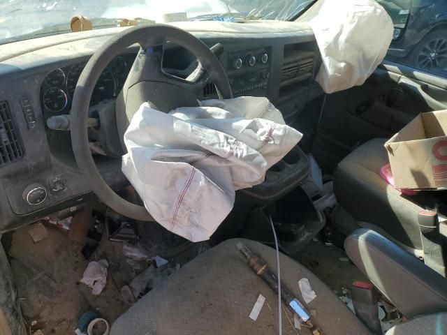 2013 GMC Savana G2500