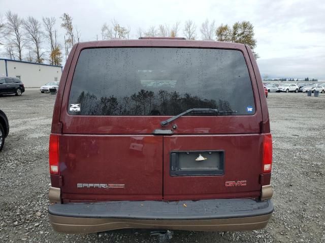 2003 GMC Safari XT